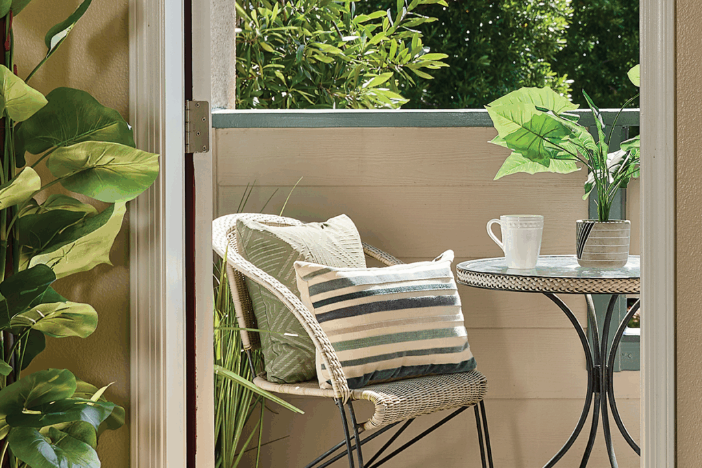 Small-space Style: Interior Design with Lisa Warnock